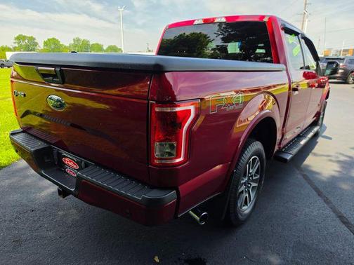 Ruby Red Metallic Tinted Clearcoat 2016 Ford F-150 XLT