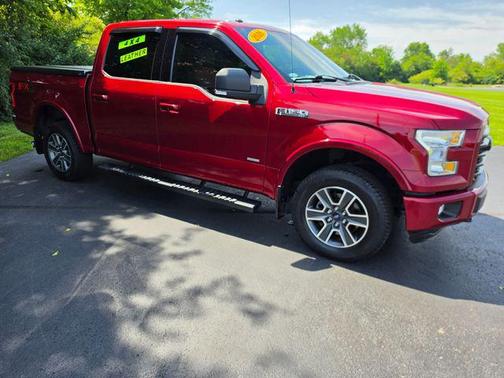 Ruby Red Metallic Tinted Clearcoat 2016 Ford F-150 XLT