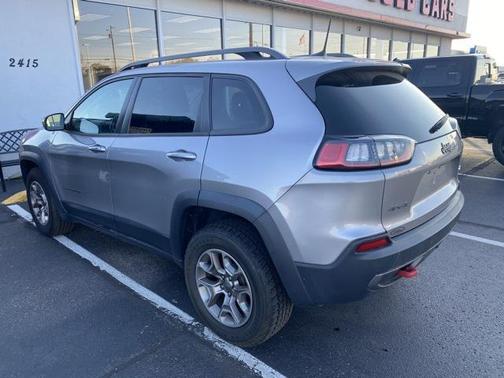 2020 Jeep Cherokee Trailhawk
