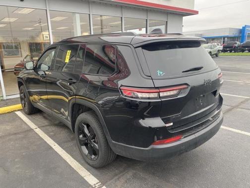2023 Jeep Grand Cherokee L Altitude