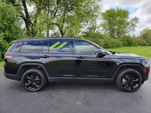 2023 Jeep Grand Cherokee L Altitude
