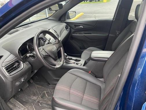 2022 Chevrolet Equinox FWD RS
