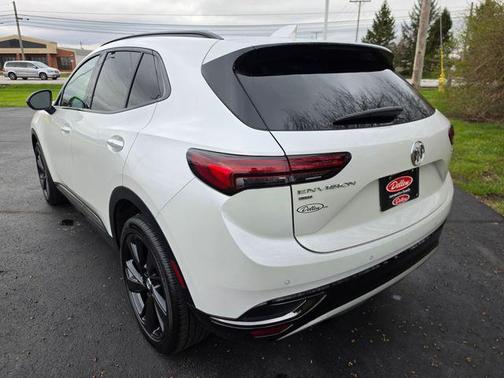 White Frost Tricoat 2023 Buick Envision Essence AWD
