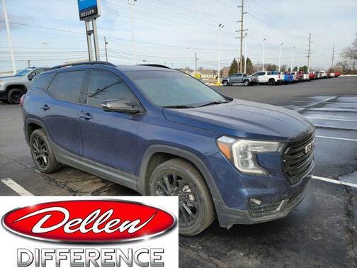 2023 GMC Terrain SLT