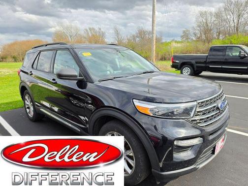 Agate Black Metallic 2022 Ford Explorer XLT