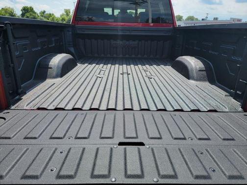 2025 GMC Sierra 2500 SLT