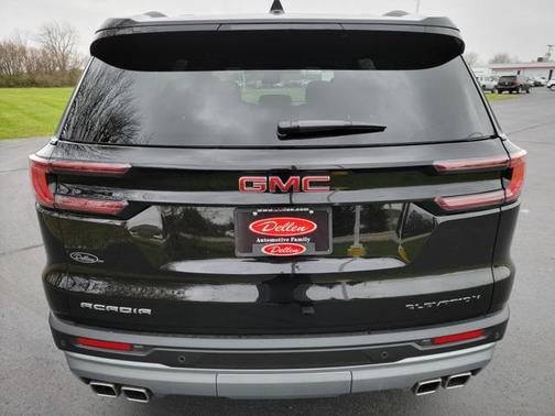 2025 GMC Acadia FWD Elevation