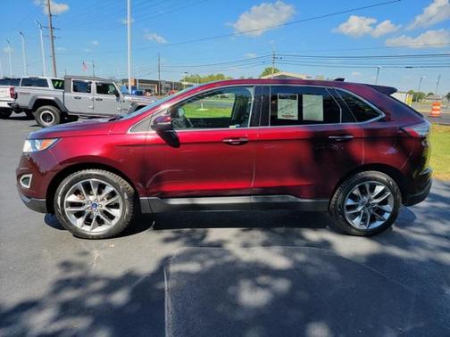 2017 Ford Edge Titanium