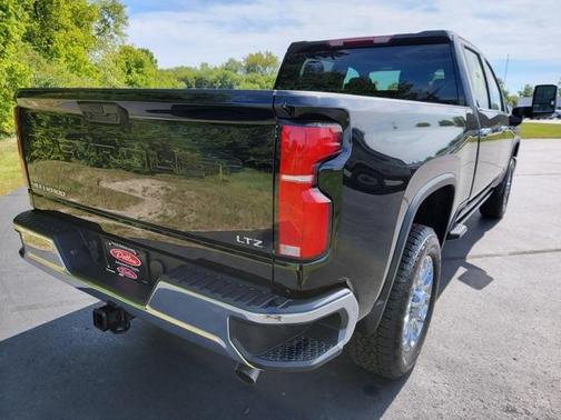 2025 Chevrolet Silverado 3500 LTZ