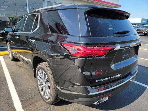 2023 Chevrolet Traverse Premier