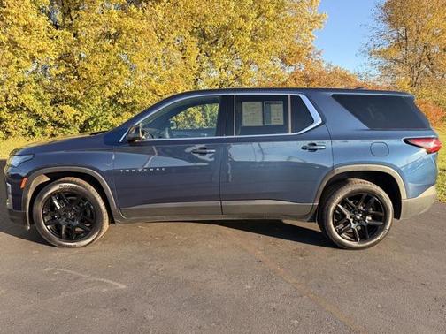 2022 Chevrolet Traverse LS