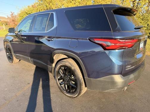 2022 Chevrolet Traverse LS