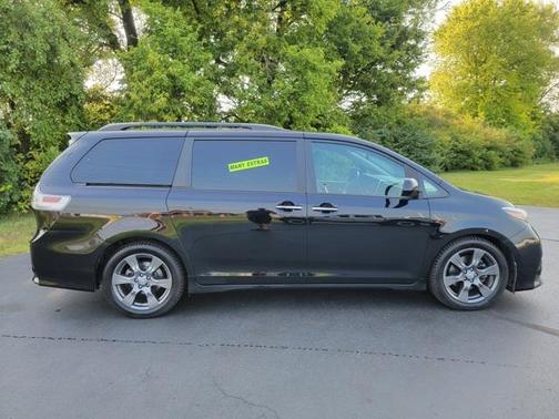 2017 Toyota Sienna SE Premium