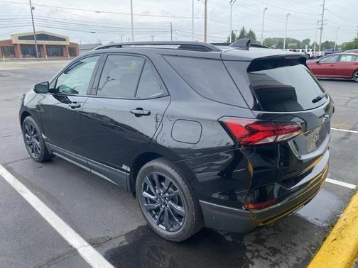 2022 Chevrolet Equinox FWD RS