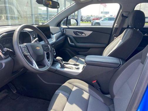 Riptide Blue Metallic 2024 Chevrolet Blazer 2LT