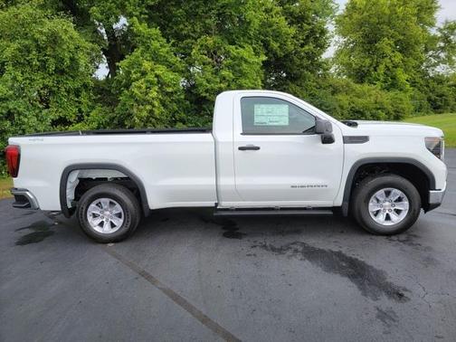 2025 GMC Sierra 1500 Pro