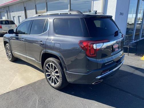 2021 GMC Acadia Denali