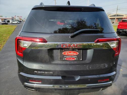2021 GMC Acadia Denali