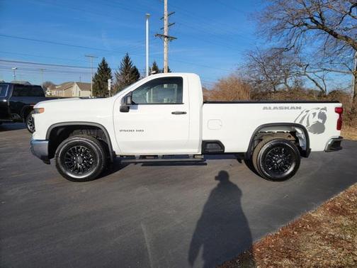 2025 Chevrolet Silverado 2500 WT