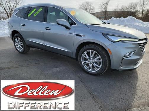 2023 Buick Enclave Essence AWD