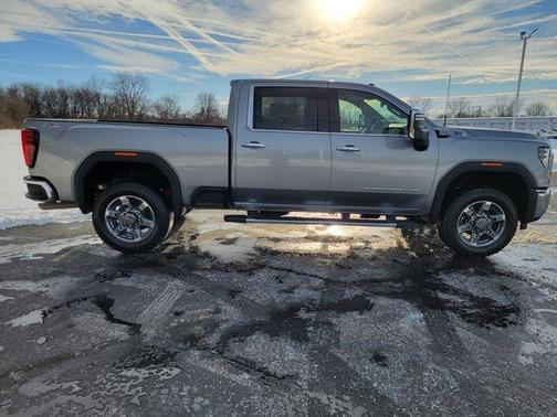 2026 GMC Sierra 2500 SLT