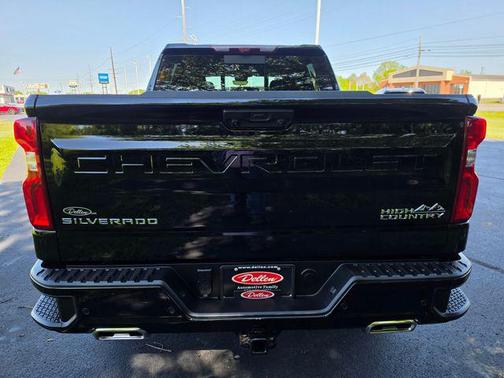 Black 2025 Chevrolet Silverado 1500 High Country
