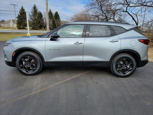 Sterling Gray Metallic 2024 Chevrolet Blazer 2LT