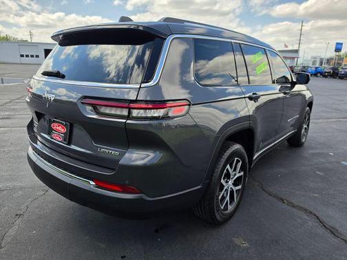 Baltic Gray Metallic Clearcoat 2023 Jeep Grand Cherokee L Limited