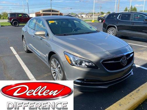 Pepperdust Metallic 2017 Buick LaCrosse Essence