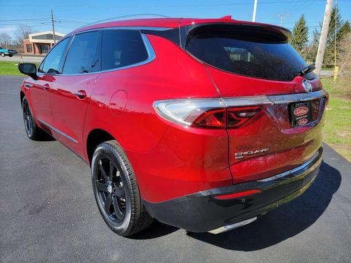 2024 Buick Enclave Essence AWD