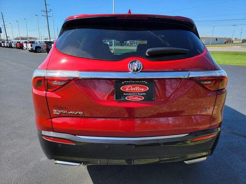 2024 Buick Enclave Essence AWD