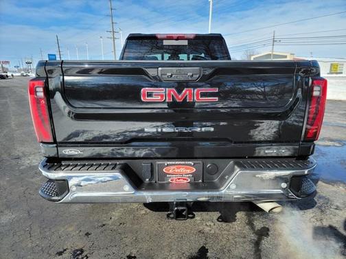 2024 GMC Sierra 2500 SLT