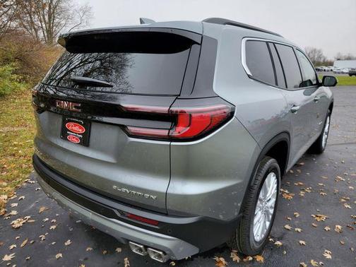 2026 GMC Acadia Elevation FWD