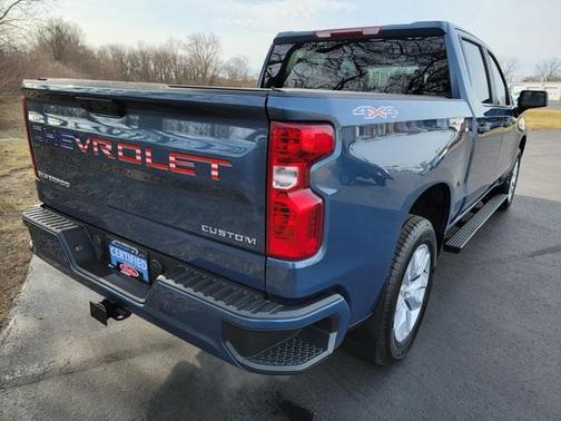 2024 Chevrolet Silverado 1500 Custom