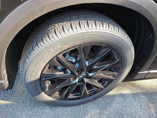 2025 Mazda CX-5 Carbon Edition