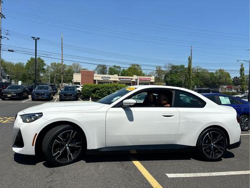 Alpine White 2023 BMW 230 i xDrive
