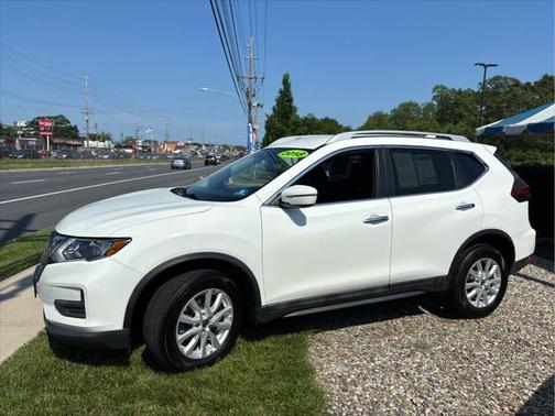 2018 Nissan Rogue SV