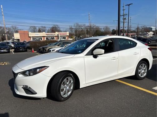 2016 Mazda Mazda3 i Sport