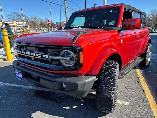 2022 Ford Bronco Outer Banks