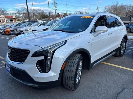 2019 Cadillac XT4 Premium Luxury
