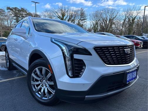 2019 Cadillac XT4 Premium Luxury