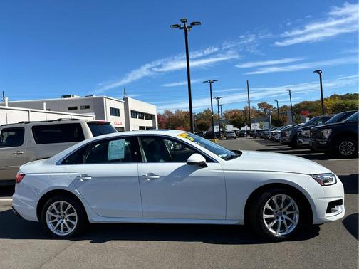 2021 Audi A4 40 Premium