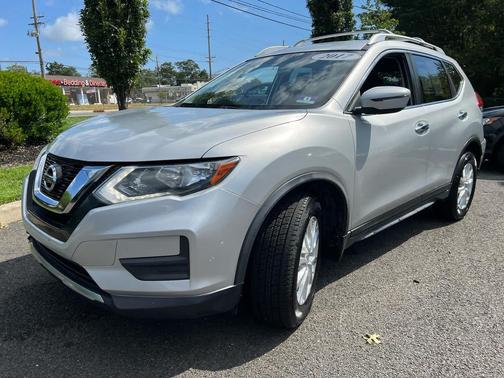 2017 Nissan Rogue SV