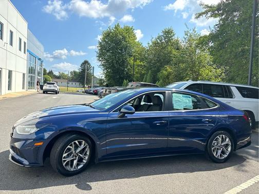 2021 Hyundai SONATA SEL