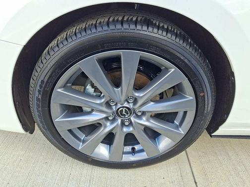 2025 Mazda Mazda3 FWD w/Preferred Package