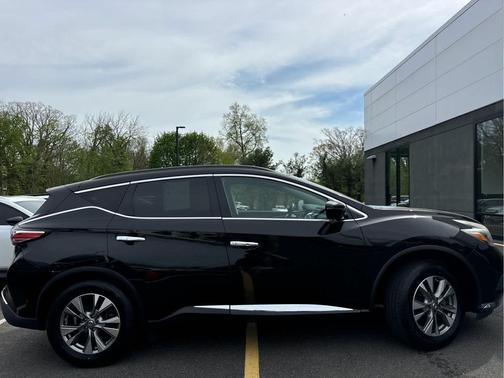 Magnetic Black Metallic 2018 Nissan Murano SV