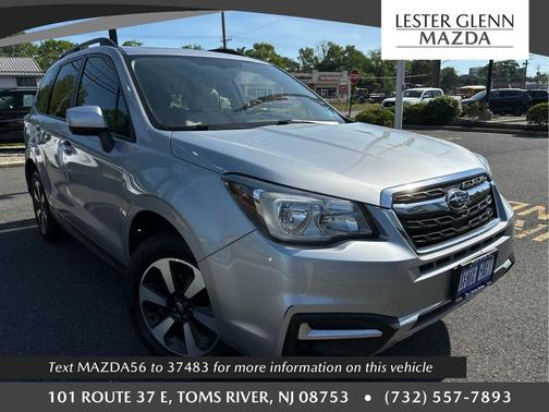 Ice Silver Metallic 2017 Subaru Forester 2.5i Premium