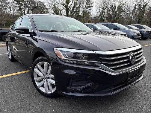 2021 Volkswagen Passat 2.0T SE