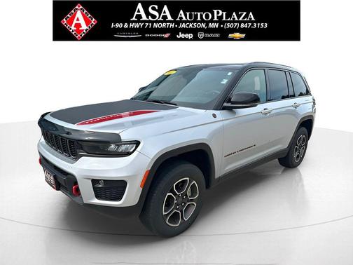 2022 Jeep Grand Cherokee Trailhawk