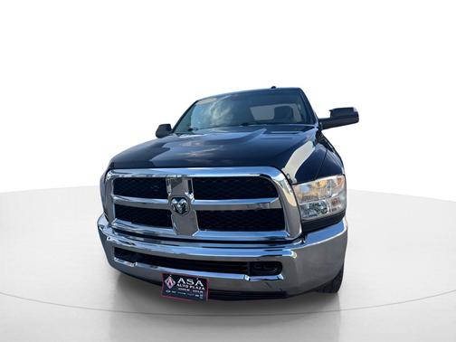 2017 RAM 2500 Tradesman Crew Cab 4x4 6'4' Box